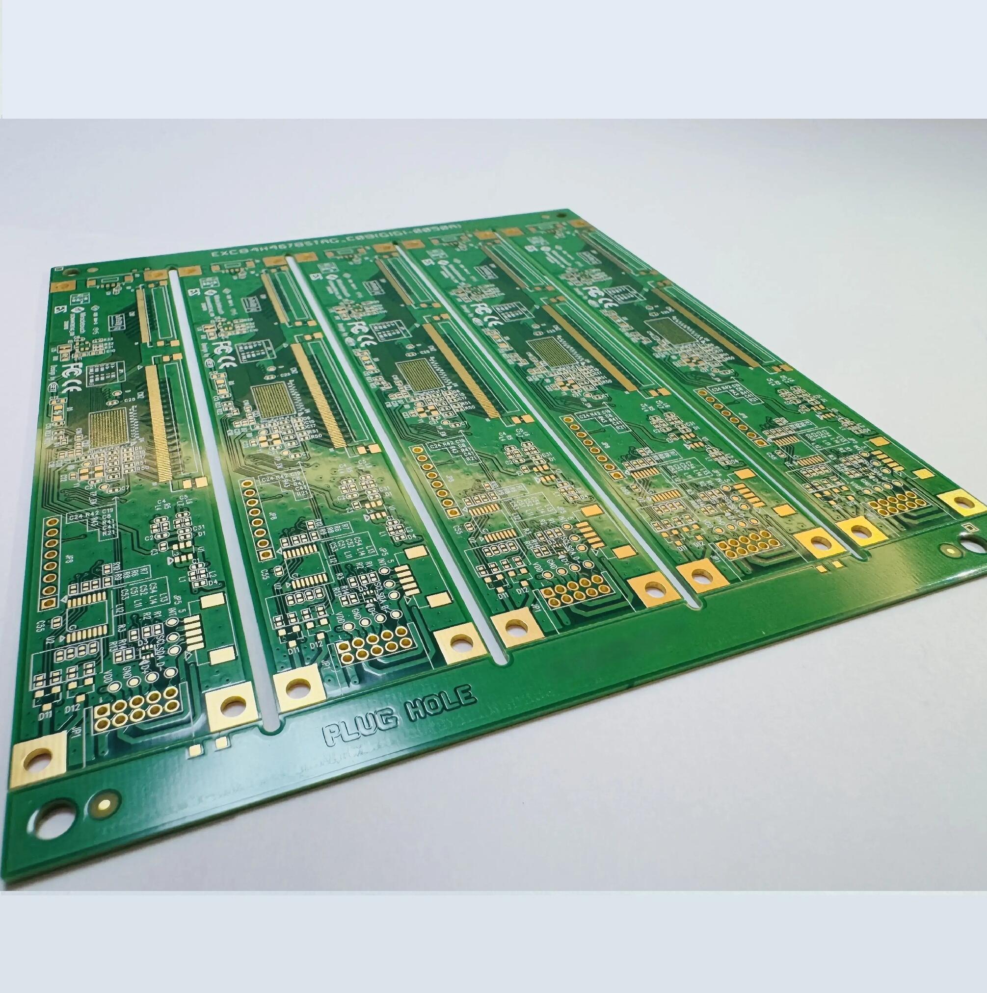 多層硬質印刷電路板 (PCB)，專為表面貼裝技術 (SMT) 組裝設計